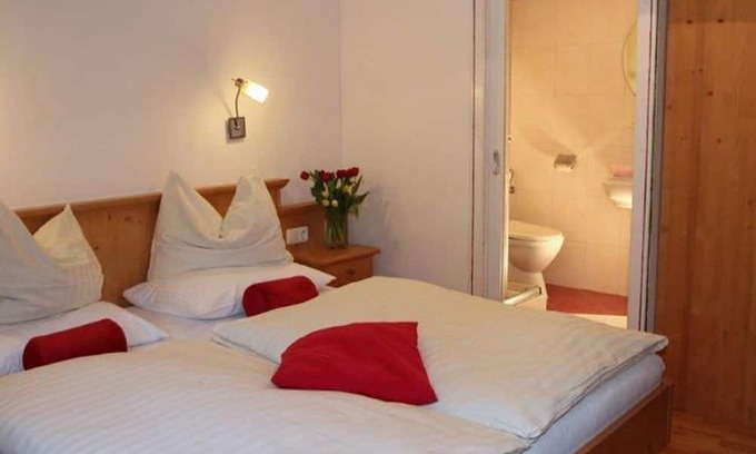 Tiefgraben Apartment | Double Room 14 - Organic Farm Kasleitner (3 flowers)
