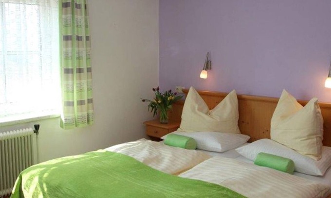 Tiefgraben Apartment | Double Room 21 - Organic Farm Kasleitner (3 flowers)
