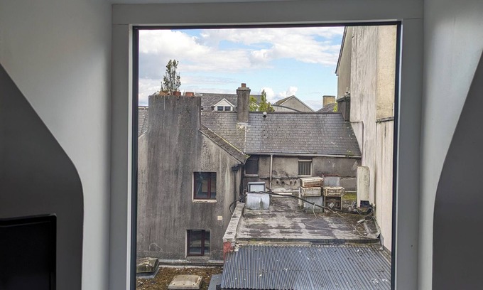 Galway City Centre Apartment | Double Room in Galway City