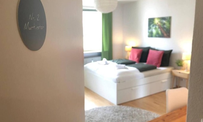 Freiburg im Breisgau Apartment | Double room no. 2 with shared bathroom
