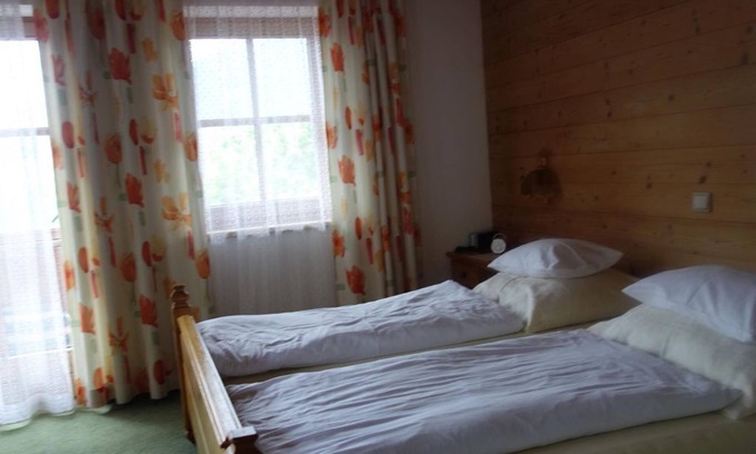 Alpbach Cottage | Double room, shower or bath, WC, south - Postfeld 606