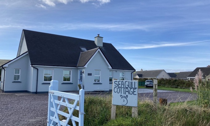 Portmagee Bed & Breakfast | Double room with mountain view