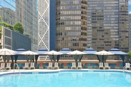 Streeterville Hotel | DoubleTree by Hilton Chicago Magnificent Mile