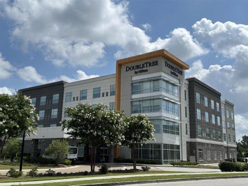 Conestee Hotel | DoubleTree by Hilton Greenville Woodruff Road