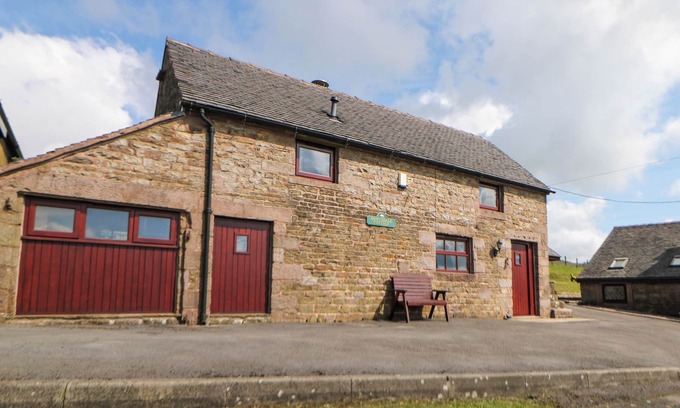 Hollinsclough Cottage | DOWNSDALE COTTAGE, family friendly, with open fire in Flash