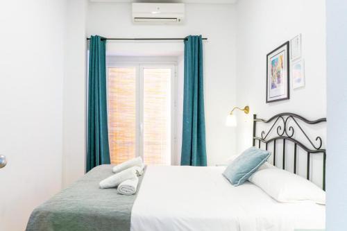 La Goleta Apartment | Downtown Álvarez 13
