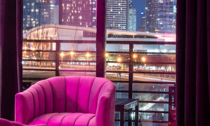 Eighth Avenue Apartment | Downtown Apt-A Swift Walk to Broadway!