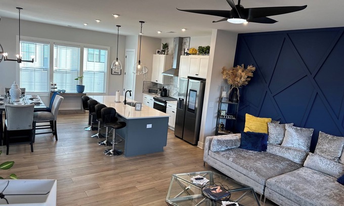 Chosewood Park House | Downtown Atlanta, Grant Park, Atlantic station, Coca Cola, Zoo, Belt-line.