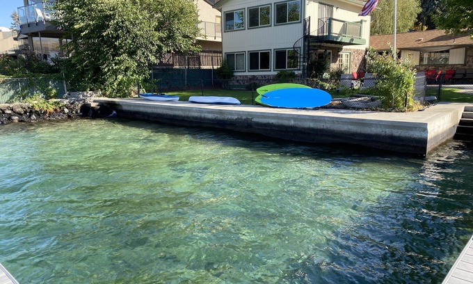 Chelan House | Downtown Beach House - License # TR-0561