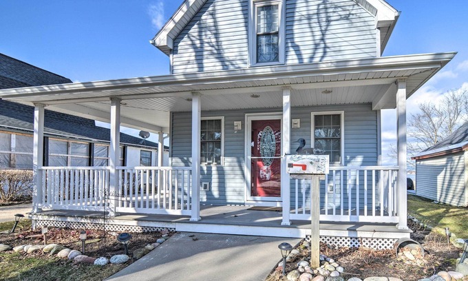 Boyne City House | Downtown Boyne City Home, Walk to Lake Charlevoix!