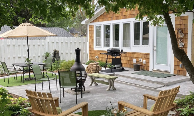 Boyne City House | Downtown Boyne City. Great Backyard