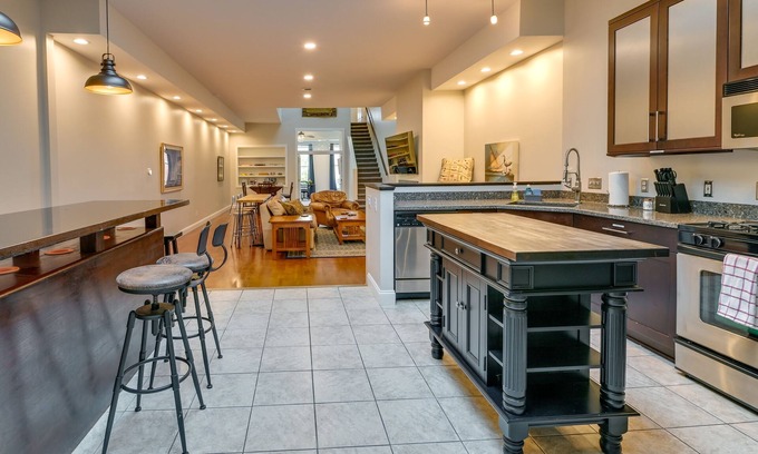 Canandaigua Apartment | Downtown Canandaigua Apartment - 1 Mi to Lake!