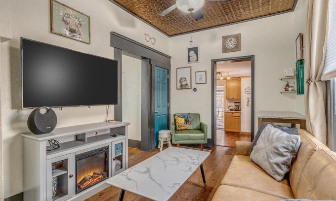 Central Colorado Springs House | Downtown Colorado Springs House
