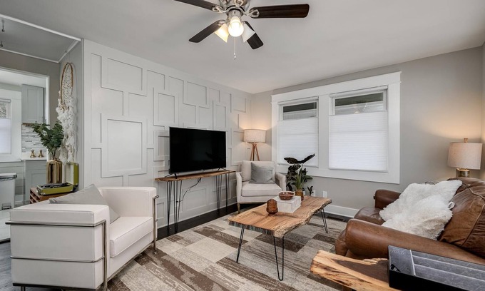 Murfreesboro Cottage | Downtown Cottage, walking distance to everything!