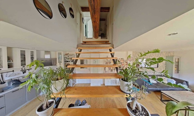 Figuerolles Apartment | Downtown duplex