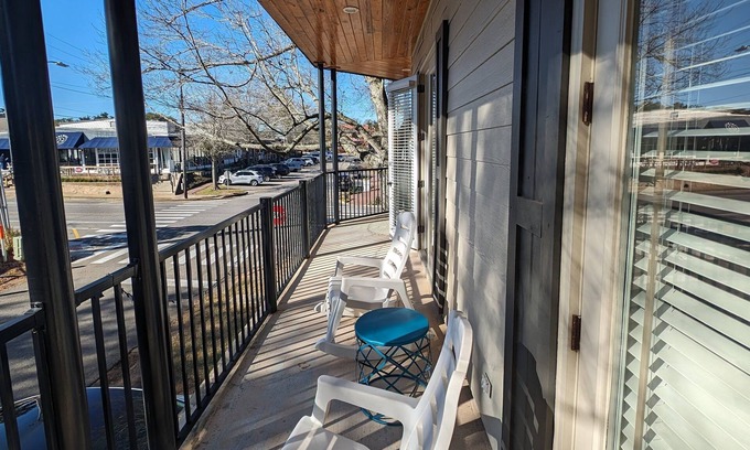 Fairhope Condo | Downtown Fairhope Condo, Unit B1, Walk to everything! Great Location!