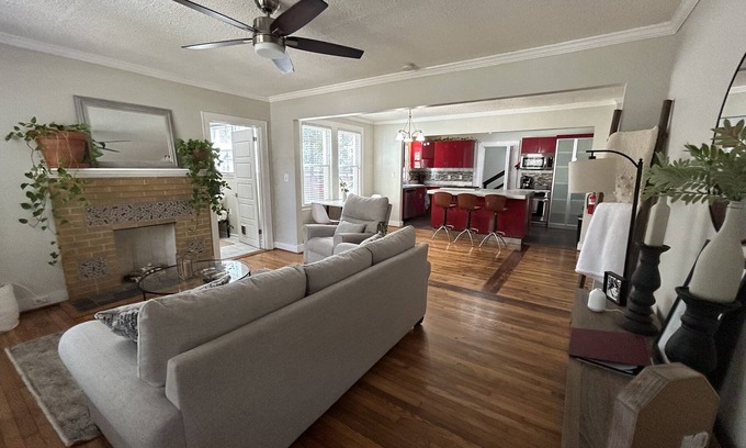 Eau Claire House | Downtown Family Home