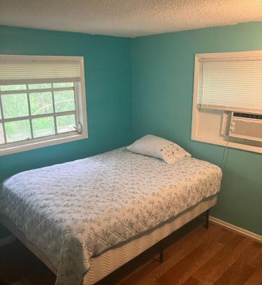 Dunbar Apartment | Downtown Fort Myers Family get away 2