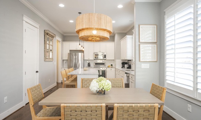 The Nations House | Downtown in 7min & Rooftop Deck! Gorgeous Stunning Nashville Home!