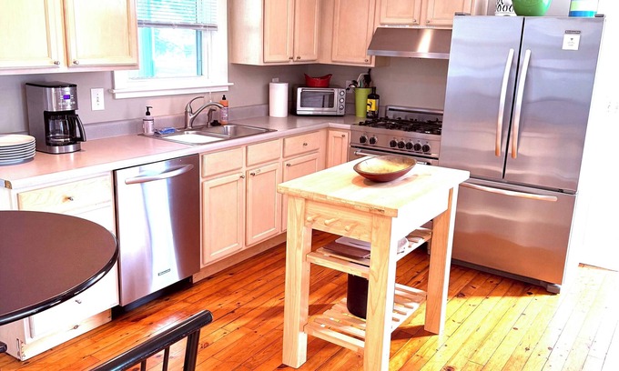 Kennebunk House | Downtown Kennebunk Home