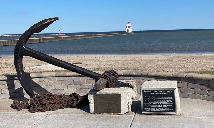 Kewaunee Condo | Downtown Kewaunee Lakeshore Gem - Unit 2
