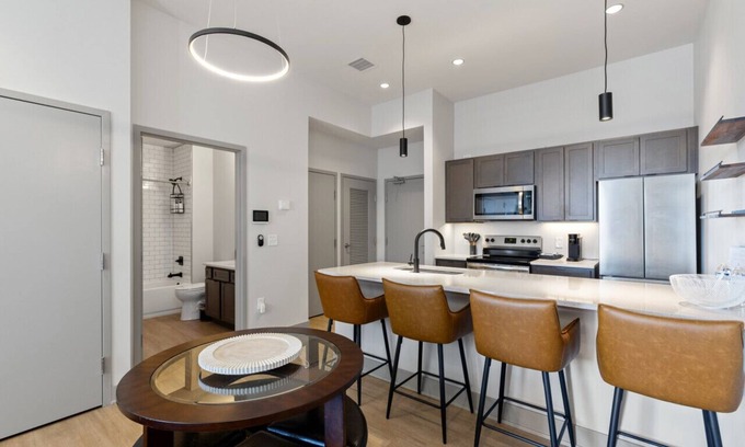 Downtown Condo | Downtown LEX - Keeneland Condo