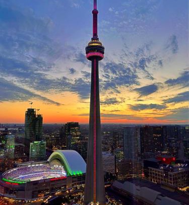 Toronto Entertainment District Apartment | DOWNTOWN, LUXURY CONDO, CN TOWER, ROGERS CENTER, SCOCIA ARENA, UNOBSTRUCTED VIEW