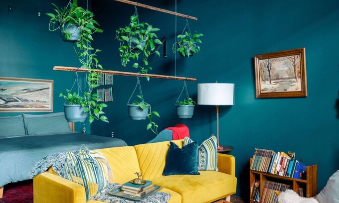Central Business District Apartment | Downtown Lynchburg, Vintage Courtyard Loft, Va