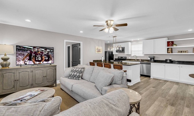 Starkville House | Downtown | Modern | Cottage