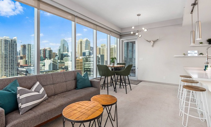 Victoria Park Condo | Downtown Mountain View 2 BD/2 BA Condo