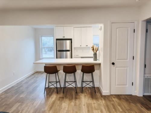 Biloxi House | Downtown OS 2bed 1 bath with pool and close to the beach