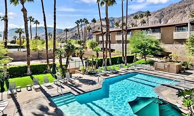 Warm Sands Condo | Downtown Top Complex - Pool , Spa's & Tennis