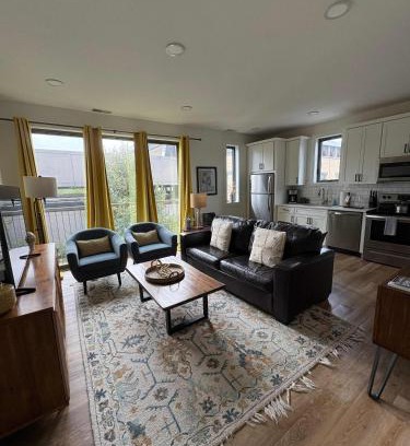 Traverse City House | Downtown Traverse City Capri Condo 316