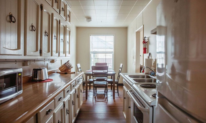 Sitka Apartment | Downtown Two Bedroom, One Bathroom Rental