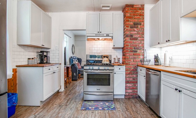 Vernon House | Downtown Vernon 3 Bedroom Character House