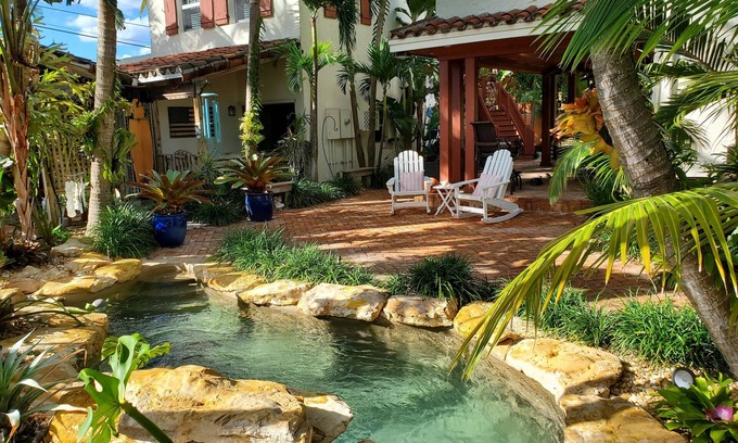 Delray Beach House | Downtown Whimsical Paradise; Pool, Tiki Bar, 2 blks North of Atlantic Ave Delray