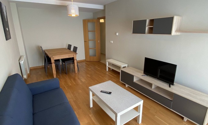 Sarria Apartment | dpCristal Calvo Sotelo 164 4D