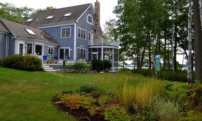 Freeport House | Dramatic Oceanfront House w/Private Swimming Cove & Dock