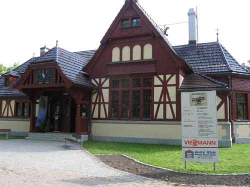 Joachimsthal House | Dream bungalow on Grimmitzsee with lake view
