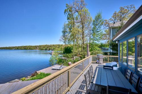Highland Lakes Ski Chalet | Dream Lakefront Escape + Beach/Ski/Golf near NYC
