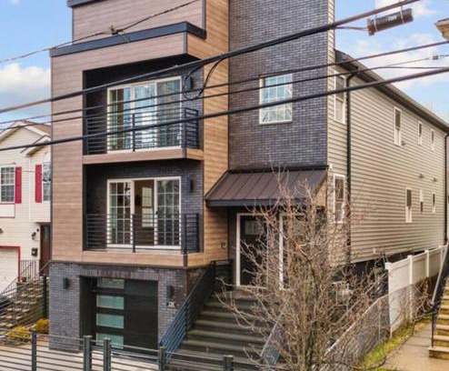 Weequahic Apartment | Dream!