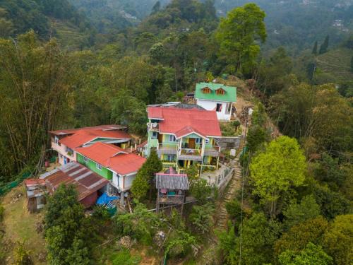 Darjeeling Cabin | Dreamcatcher Lodge