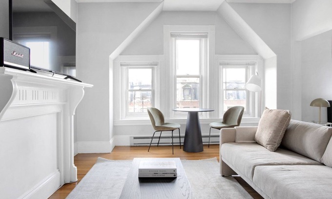 Back Bay Apartment | Dreamy Back Bay Studio w/W/D, nr Copley T, by Blueground