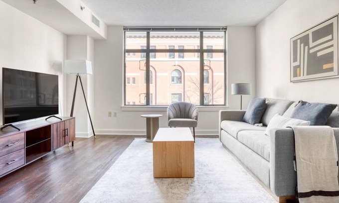 Penn Quarter Apartment | Dreamy Penn Quarter 1BR w/ W/D & Gym, 2 blocks to Metro, by Blueground