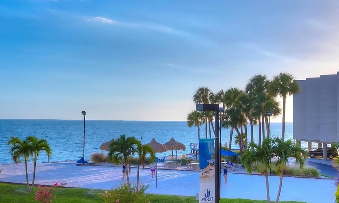 Rocky Point House | Dreamy Waterfront Escape! Relaxing Bay View Accommodation w/Balcony | Pool