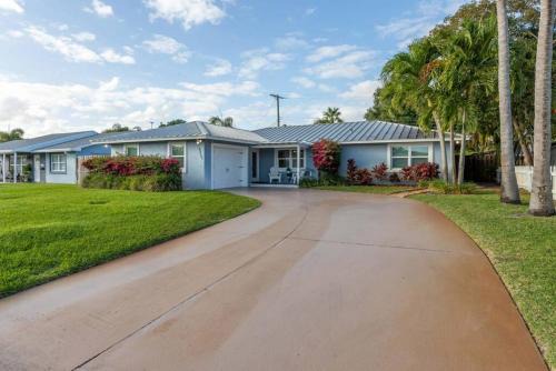 Golfview Harbor House | Dreamyard Prime Location Pool