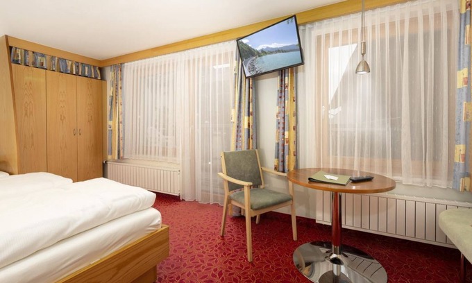 Altfinkenstein House | Dreibettzimmer - Finkensteiner Hof, Dion Hotels & Resorts Gmbh