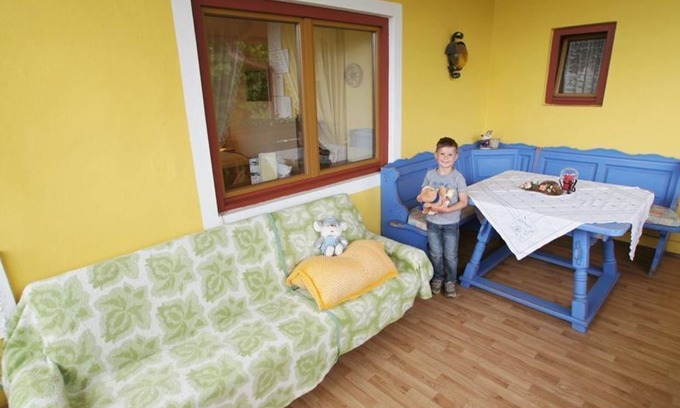 Seeboden Other | Dreibettzimmer Goldmarie mit Dusche und WC - Landhaus Pension Holle