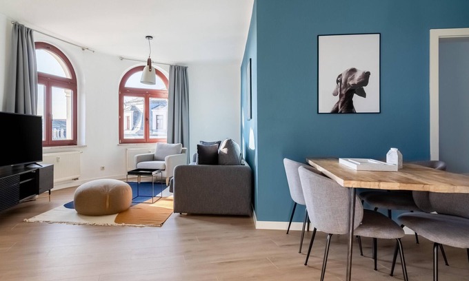 Innere Neustadt Apartment | Dresden Hoyerswerdaer Str | Two-Bedroom Suite L