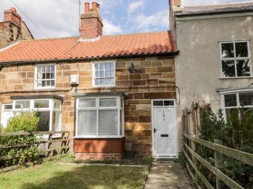 Hinderwell House | Driftwood Cottage